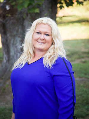 Kim, Project Manager